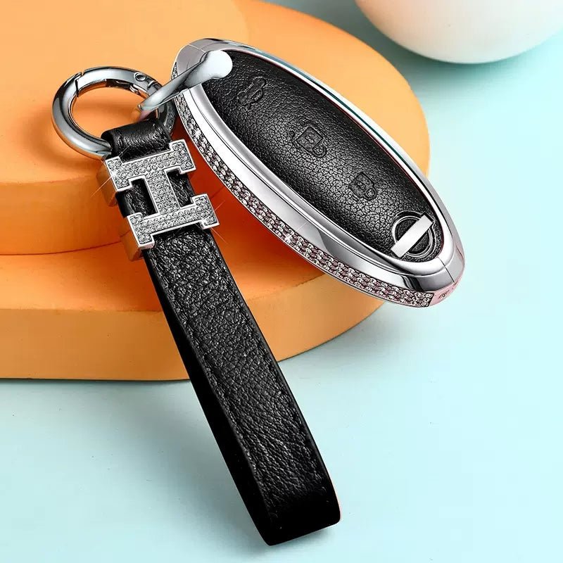 Nissan Alloy + Cow Leather Car Key Case (Three buttons, the last button is "hold")