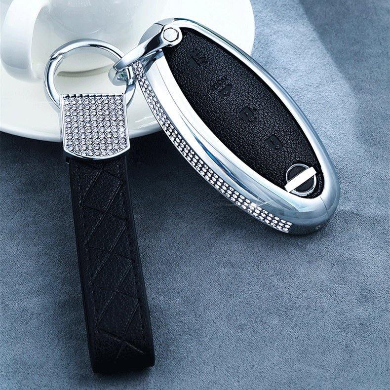 Nissan Alloy + Cow Leather Car Key Cover (Four buttons, the last button is "trumpet")